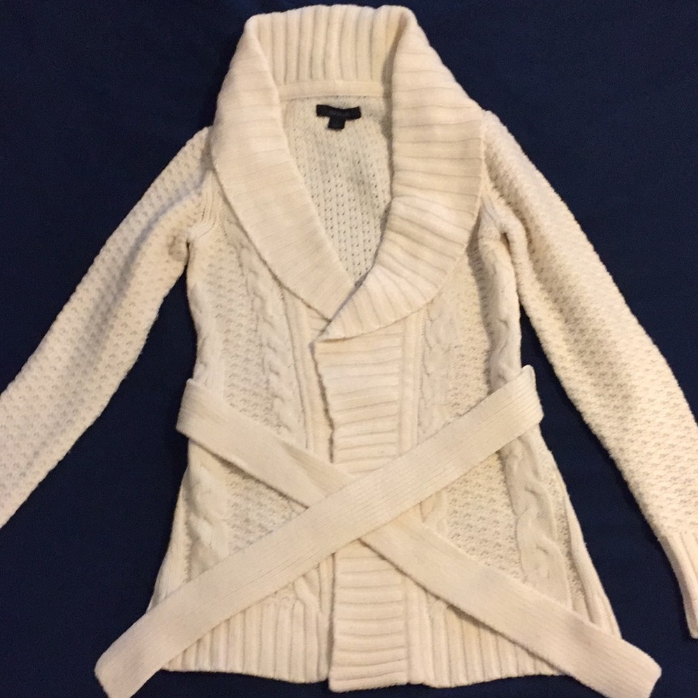 Beautiful warm Express cream cardigan